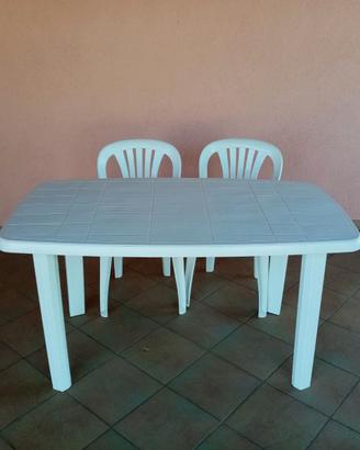 Tavolo da giardino in plastica bianco + 2 sedie