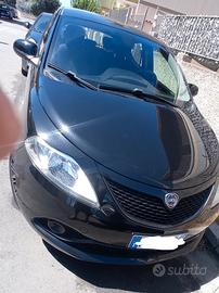 Lancia ypsilon Black&Noir 2020