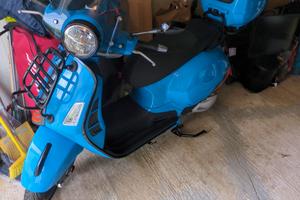 Vespa 310 GTS hpe
