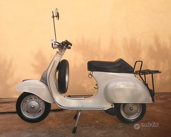 Vespa 50 Special 