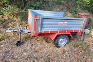 Rimorchio leggero 330 kg 160x130 ribaltabile Rieti