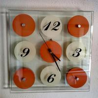 Orologio design in doppio vetro