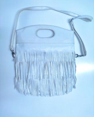 Borsa di marca Carpisa in pelle bianca con frange