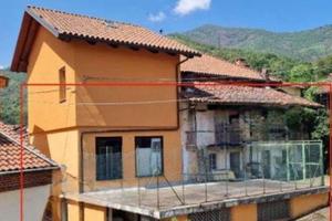 Compendio immobiliare a Vallo Torinese (TO)