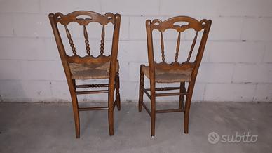 Due sedie antiche
