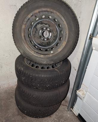 4 Ruote Complete Sava 185/60 R14 82H - 4 Stagioni