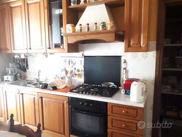 cucina in legno noce 