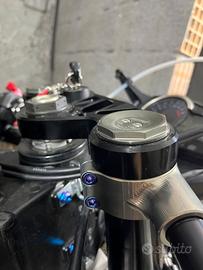 Pedane e semimanubri gsx r 1000 k9 L2 L5 L6