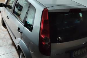 Ford Fiesta 12 benzina 