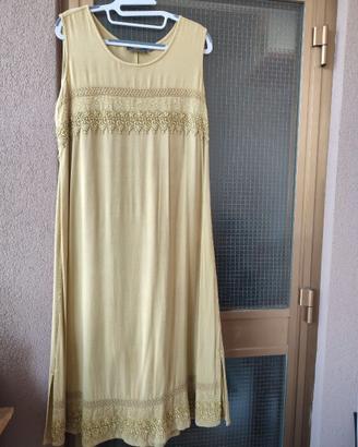 Vestito estivo senza maniche