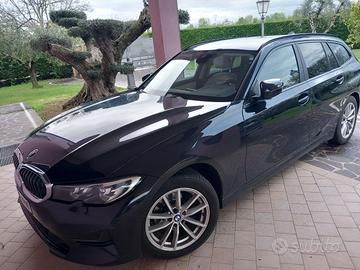 BMW 318D NERO