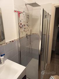 box doccia 70x100 mai utilizzato 