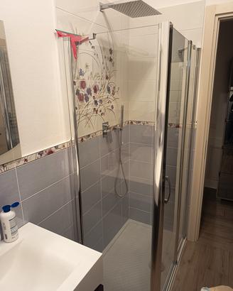 box doccia 70x100 mai utilizzato 