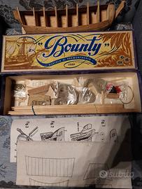 Scatola di premontaggio veliero Bounty