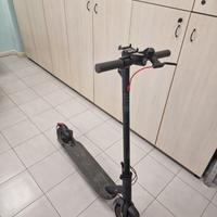 Monopattino Xiaomi M365 PRO / Batteria Nuova