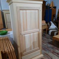 armadio in legno 