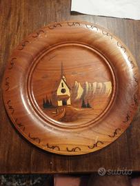 piatto in legno 