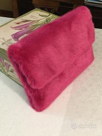 Pochette nuova in ecopelliccia