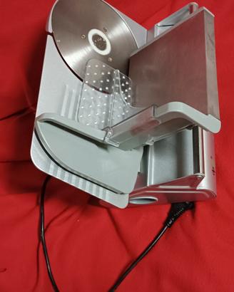 AFFETTATRICE PROFESSIONALE DPM
Potenza 100 WATT