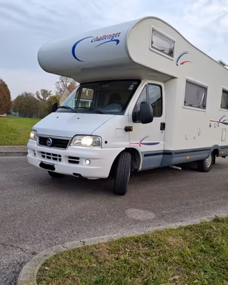 Camper Challenger
