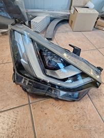 fanale anteriore sinistro full led  isuzu d-max 
