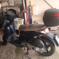 Scarabeo 125