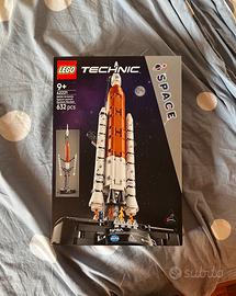 LEGO Razzo Artemis NASA