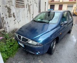 Lancia y 1.2 ls 60cv