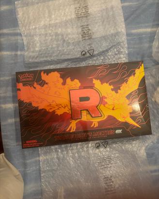 Lotto pokemon sealed e psa 10