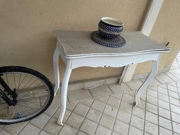 tavolinetto shabby chic