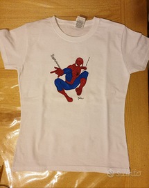 T-shirt Spiderman dipinta a mano