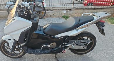 Honda 750 integra sport  DCT