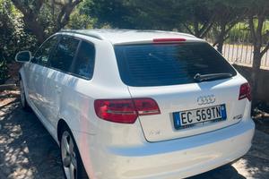 Audi a3 sportback  2.0 TDI quattro 170 cv s-line