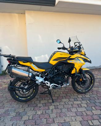 Benelli trk 502X