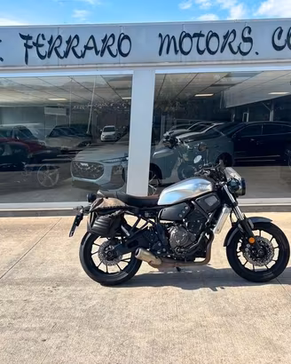 Yamaha XSR 700 2016/ KM 42.000 Condizione pari al 