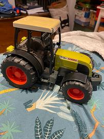 Trattore giocattolo claas