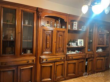 Parete attrezzata classica