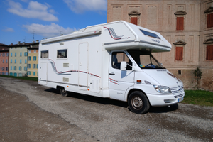 Elnagh 116G Mercedes 2700 letto King size