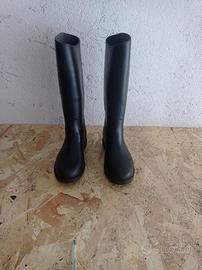 STIVALI DA EQUITAZIONE PER BAMBINI.