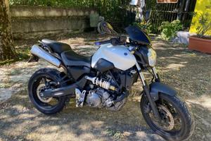 Yamaha 660 cc MT-03