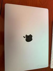 Macbook Pro M2 PRO 12/19 , 16gb ram , 1T