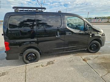 Nissan NV 200 2016 Gancio di traino retrocamera
