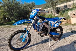 TM 250 en fi twin 2020