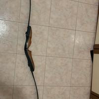 Arco Ricurvo (Destro) 30 Libre e Faretra