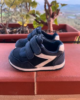 Scarpe Primi Passi Chicco n. 19