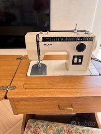 Macchina da cucire Necchi Type 558