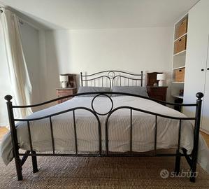 Set letto ferro+ 2 comodini + materasso
