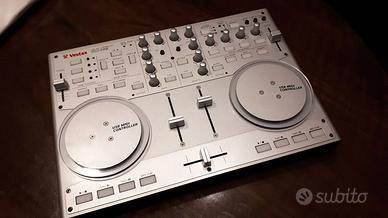 Vestax VCI-100 mixing/dj console