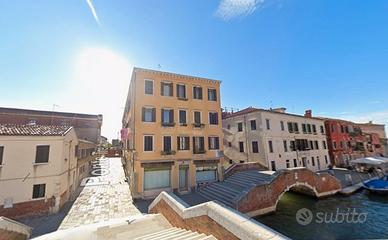Venezia - spazioso bilocale di 70 mq