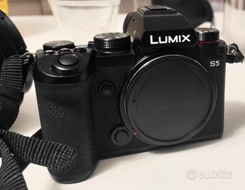 Panasonic Lumix S5